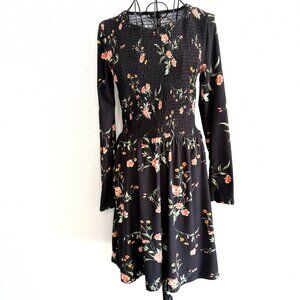 JUSTIFY Smocked Top Dress Black Floral Womens L Knee Length